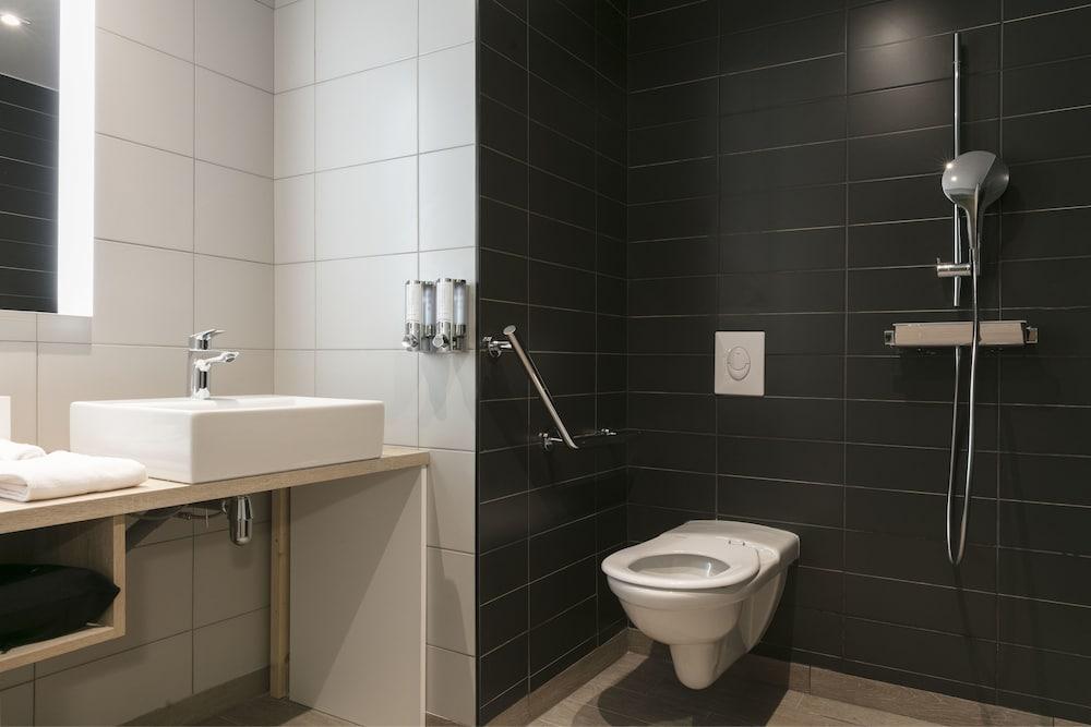 Hampton By Hilton Paris Clichy Hotell Eksteriør bilde
