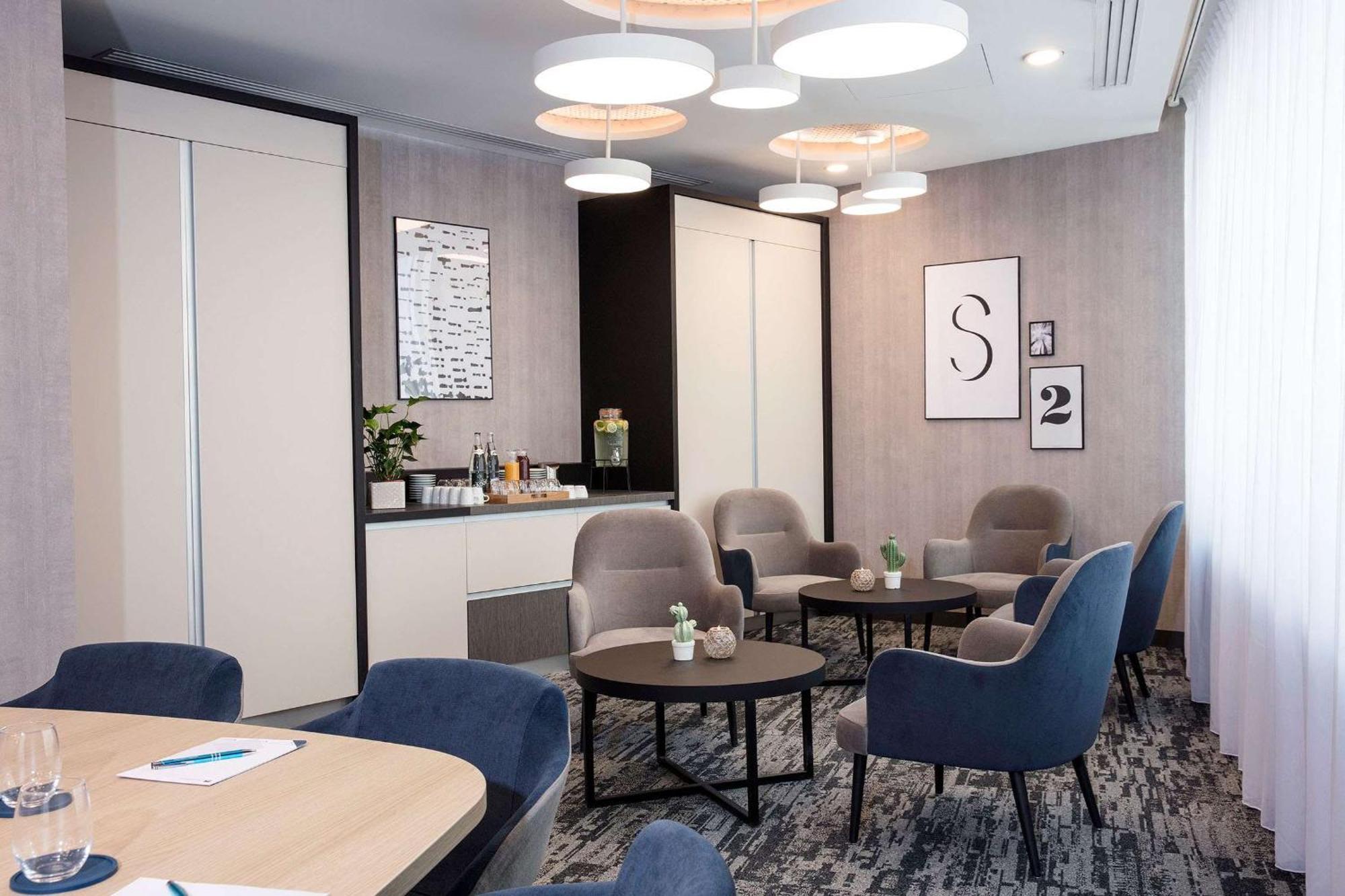 Hampton By Hilton Paris Clichy Hotell Eksteriør bilde